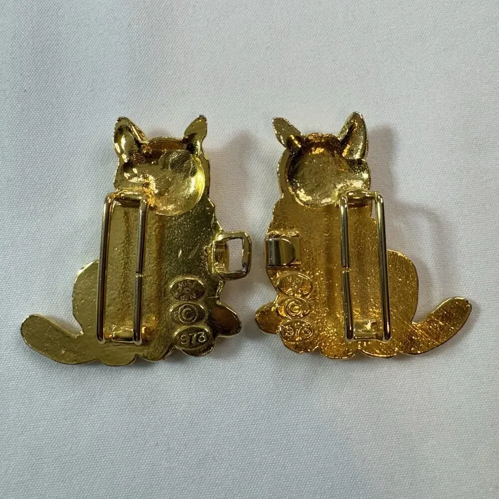 Mimi Di N Gold Tone Cat Belt Buckle Interlocking 1973 Stamped